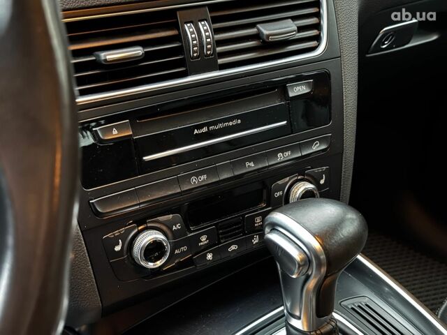 Серый Ауди Ку 5, объемом двигателя 3 л и пробегом 175 тыс. км за 15790 $, фото 20 на Automoto.ua