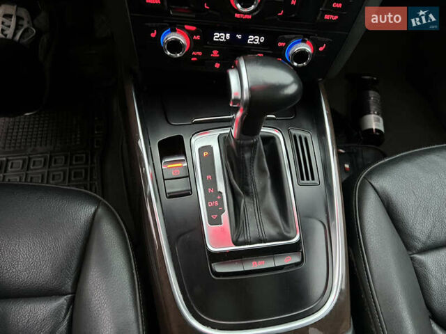 Серый Ауди Ку 5, объемом двигателя 2 л и пробегом 214 тыс. км за 15500 $, фото 33 на Automoto.ua