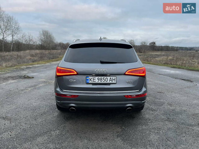 Серый Ауди Ку 5, объемом двигателя 2 л и пробегом 180 тыс. км за 16000 $, фото 3 на Automoto.ua