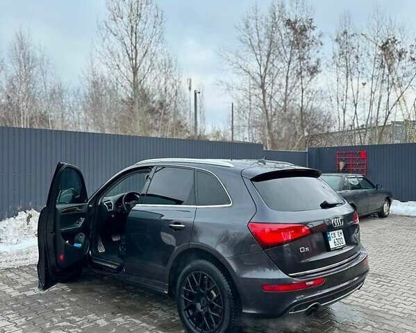 Серый Ауди Ку 5, объемом двигателя 3 л и пробегом 167 тыс. км за 14000 $, фото 4 на Automoto.ua