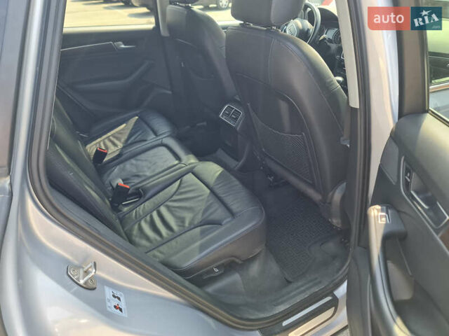 Серый Ауди Ку 5, объемом двигателя 1.98 л и пробегом 130 тыс. км за 17000 $, фото 6 на Automoto.ua