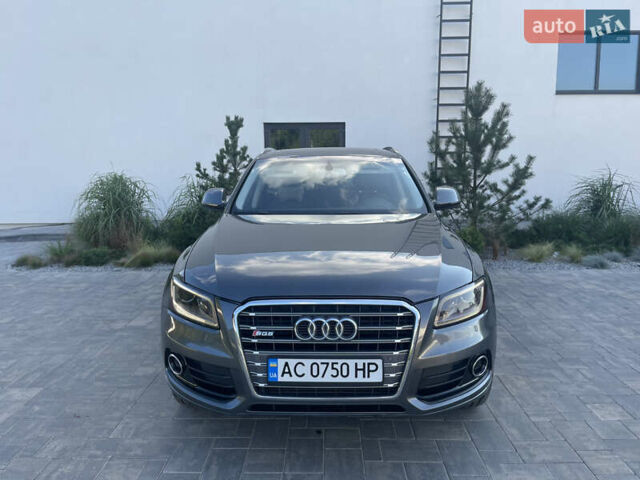 Серый Ауди Ку 5, объемом двигателя 1.98 л и пробегом 141 тыс. км за 16000 $, фото 9 на Automoto.ua