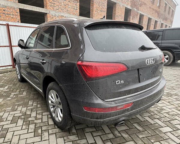 Серый Ауди Ку 5, объемом двигателя 1.98 л и пробегом 300 тыс. км за 9400 $, фото 6 на Automoto.ua