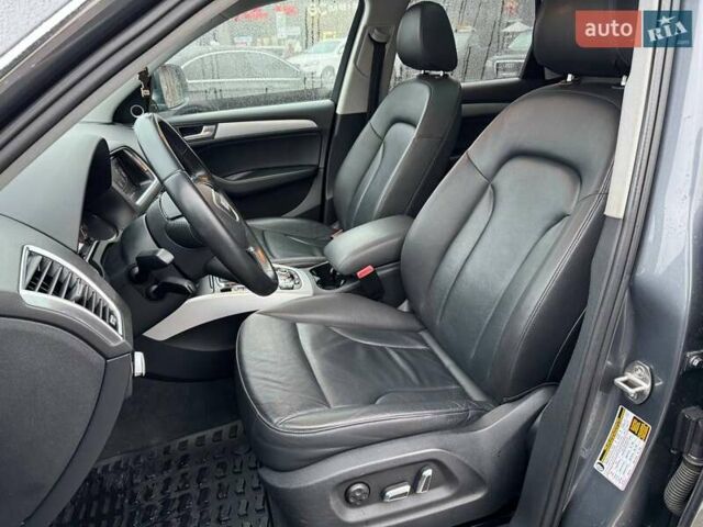 Сірий Ауді Ку 5, об'ємом двигуна 2.97 л та пробігом 147 тис. км за 21490 $, фото 7 на Automoto.ua