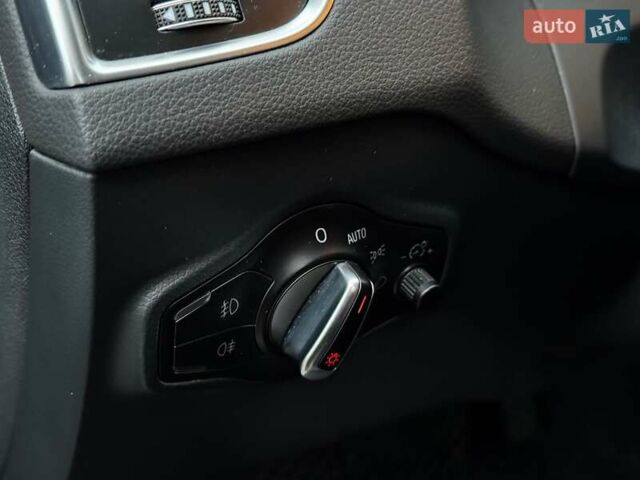 Сірий Ауді Ку 5, об'ємом двигуна 3 л та пробігом 175 тис. км за 15790 $, фото 17 на Automoto.ua