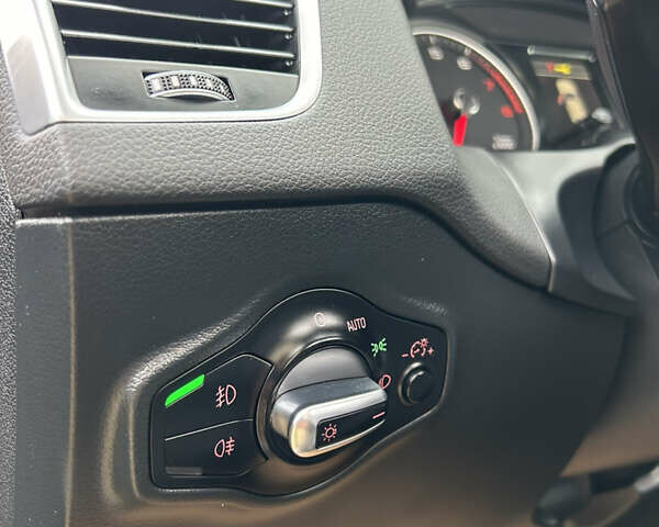 Ауді Ку 5 2015 у Коломые на Automoto.ua Сірий Ауді Ку 5, об'ємом двигуна 2 л та пробігом 220 тис. км за 15800 $, фото 104 на Automoto.ua