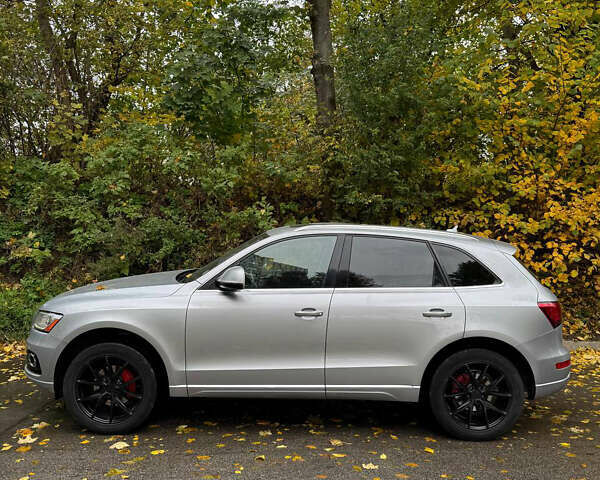 Сірий Ауді Ку 5, об'ємом двигуна 1.98 л та пробігом 232 тис. км за 17400 $, фото 2 на Automoto.ua