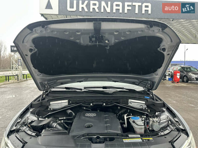 Серый Ауди Ку 5, объемом двигателя 2 л и пробегом 182 тыс. км за 15499 $, фото 75 на Automoto.ua