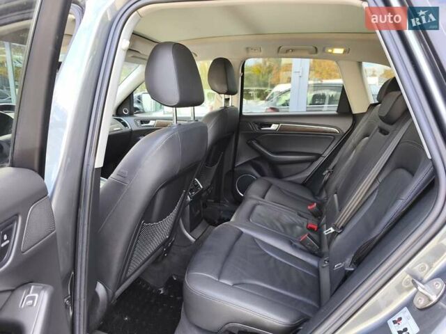 Ауди Ку 5 2015 в Днепре (Днепропетровске) на Automoto.ua Серый Ауди Ку 5, объемом двигателя 1.98 л и пробегом 56 тыс. км за 19800 $, фото 13 на Automoto.ua