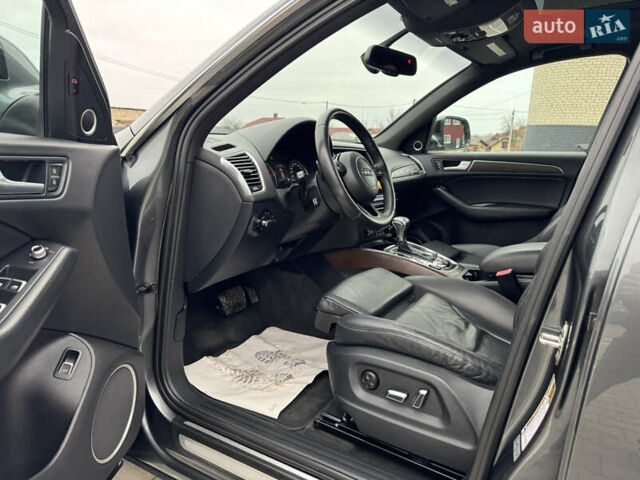 Сірий Ауді Ку 5, об'ємом двигуна 2 л та пробігом 177 тис. км за 15777 $, фото 40 на Automoto.ua