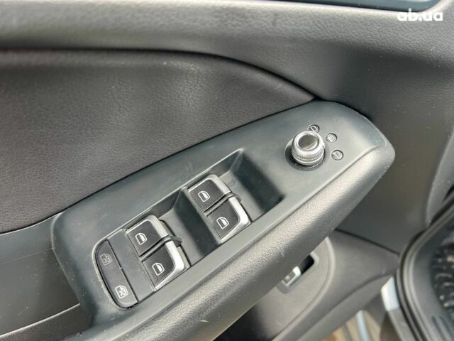 Ауди Ку 5 2015 в Одессе на Automoto.ua Серый Ауди Ку 5, объемом двигателя 2 л и пробегом 176 тыс. км за 14990 $, фото 25 на Automoto.ua