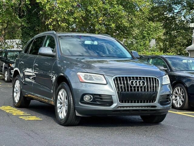 Серый Ауди Ку 5, объемом двигателя 2 л и пробегом 75 тыс. км за 3000 $, фото 2 на Automoto.ua