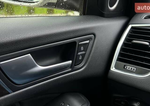 Сірий Ауді Ку 5, об'ємом двигуна 2.97 л та пробігом 110 тис. км за 24000 $, фото 19 на Automoto.ua