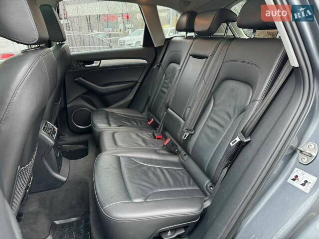 Сірий Ауді Ку 5, об'ємом двигуна 2.97 л та пробігом 147 тис. км за 21490 $, фото 8 на Automoto.ua