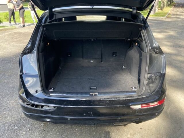 Серый Ауди Ку 5, объемом двигателя 3 л и пробегом 222 тыс. км за 13500 $, фото 4 на Automoto.ua