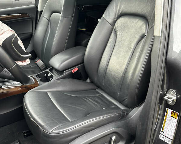 Серый Ауди Ку 5, объемом двигателя 2 л и пробегом 208 тыс. км за 8500 $, фото 7 на Automoto.ua