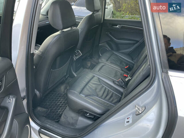 Серый Ауди Ку 5, объемом двигателя 1.99 л и пробегом 185 тыс. км за 15000 $, фото 5 на Automoto.ua