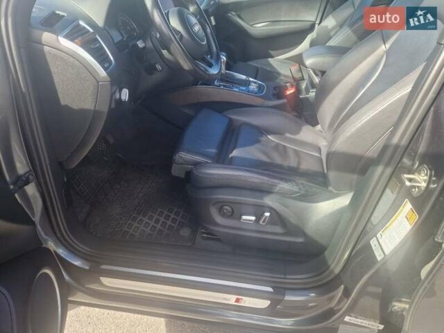 Серый Ауди Ку 5, объемом двигателя 3 л и пробегом 125 тыс. км за 22000 $, фото 30 на Automoto.ua