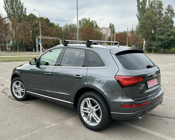 Сірий Ауді Ку 5, об'ємом двигуна 2 л та пробігом 212 тис. км за 18500 $, фото 2 на Automoto.ua