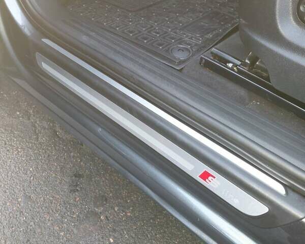 Серый Ауди Ку 5, объемом двигателя 3 л и пробегом 215 тыс. км за 16750 $, фото 27 на Automoto.ua