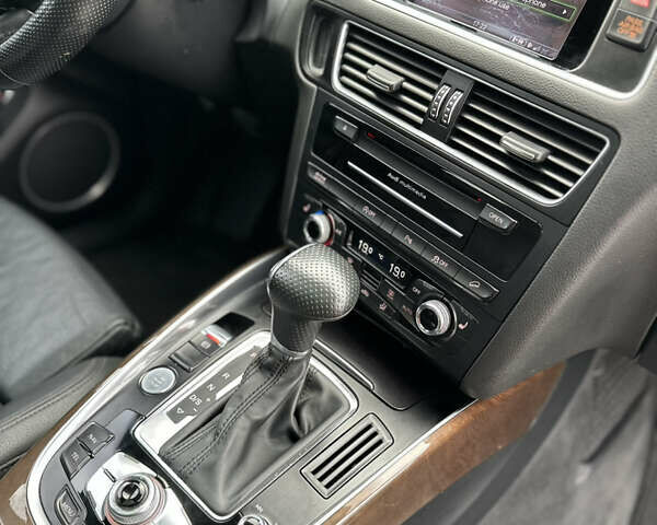 Серый Ауди Ку 5, объемом двигателя 3 л и пробегом 196 тыс. км за 16999 $, фото 29 на Automoto.ua