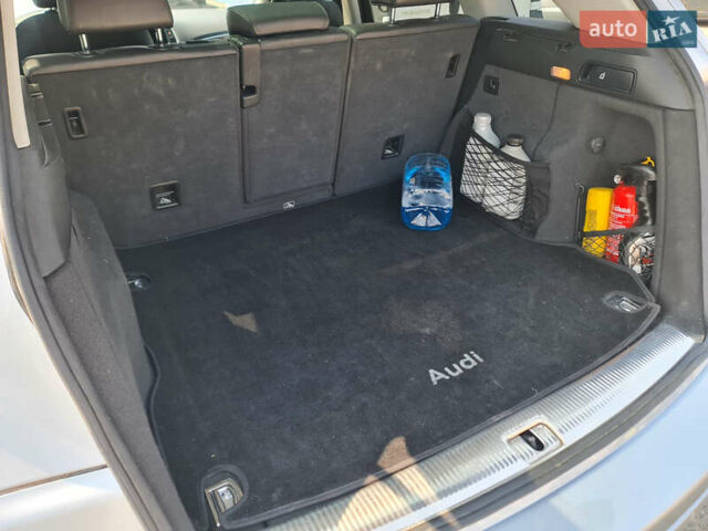 Серый Ауди Ку 5, объемом двигателя 1.98 л и пробегом 130 тыс. км за 17000 $, фото 13 на Automoto.ua