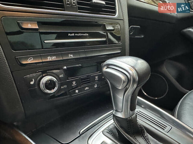 Серый Ауди Ку 5, объемом двигателя 2 л и пробегом 213 тыс. км за 14999 $, фото 26 на Automoto.ua