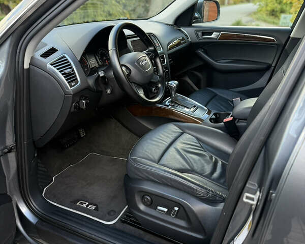 Серый Ауди Ку 5, объемом двигателя 2 л и пробегом 116 тыс. км за 14500 $, фото 7 на Automoto.ua