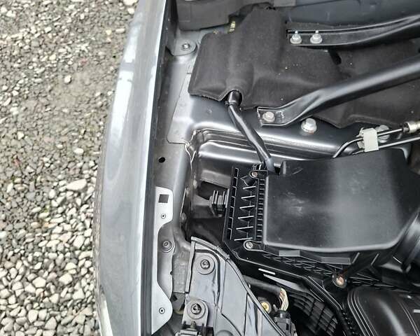 Серый Ауди Ку 5, объемом двигателя 0 л и пробегом 248 тыс. км за 13800 $, фото 10 на Automoto.ua