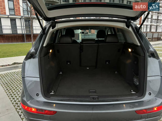 Серый Ауди Ку 5, объемом двигателя 2 л и пробегом 214 тыс. км за 15500 $, фото 45 на Automoto.ua