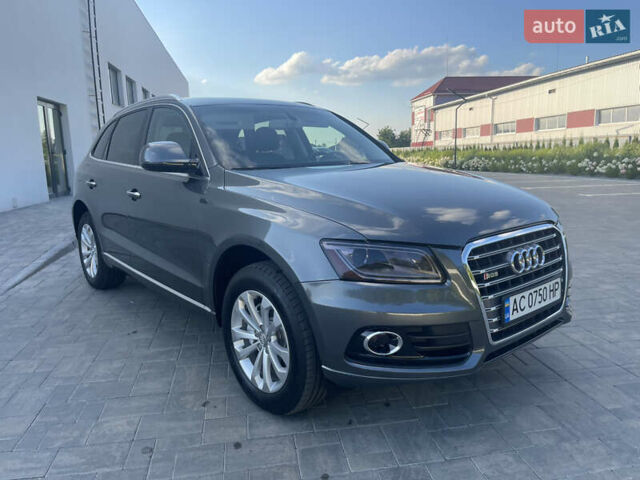Серый Ауди Ку 5, объемом двигателя 1.98 л и пробегом 141 тыс. км за 16000 $, фото 4 на Automoto.ua