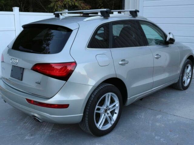 Сірий Ауді Ку 5, об'ємом двигуна 3 л та пробігом 70 тис. км за 12500 $, фото 3 на Automoto.ua