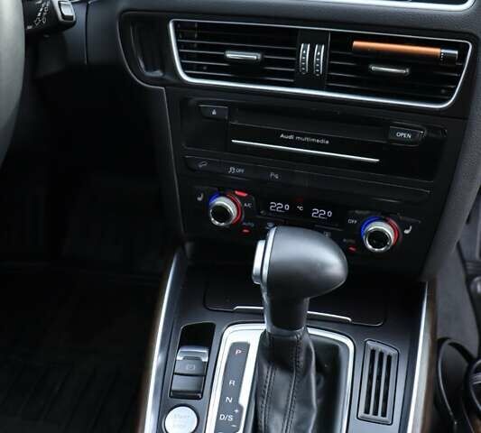 Сірий Ауді Ку 5, об'ємом двигуна 1.98 л та пробігом 131 тис. км за 17200 $, фото 31 на Automoto.ua