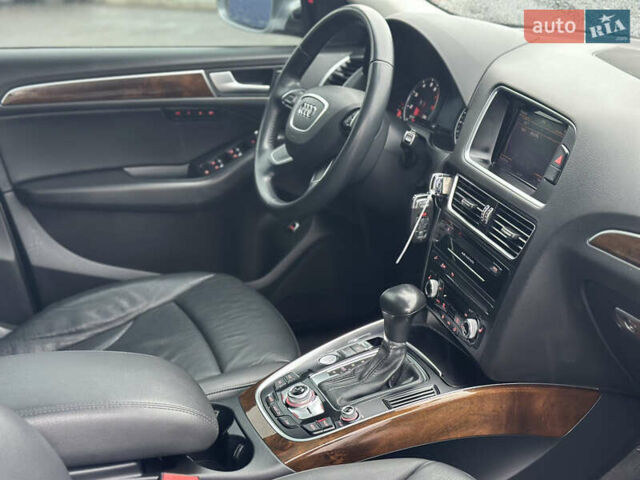 Серый Ауди Ку 5, объемом двигателя 2 л и пробегом 182 тыс. км за 15499 $, фото 61 на Automoto.ua