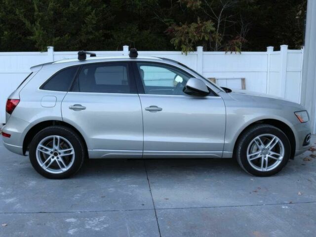 Сірий Ауді Ку 5, об'ємом двигуна 3 л та пробігом 70 тис. км за 12500 $, фото 2 на Automoto.ua