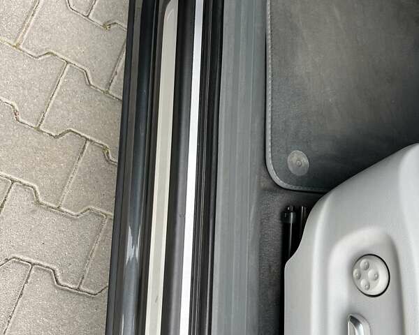 Серый Ауди Ку 5, объемом двигателя 1.98 л и пробегом 213 тыс. км за 14900 $, фото 52 на Automoto.ua