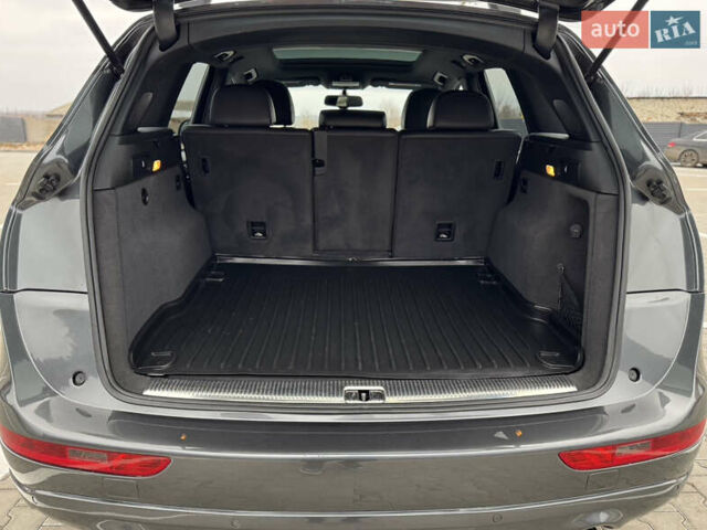 Сірий Ауді Ку 5, об'ємом двигуна 2 л та пробігом 177 тис. км за 15777 $, фото 50 на Automoto.ua