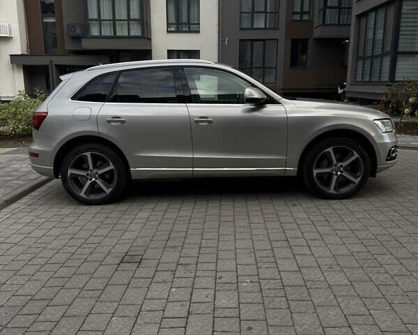 Сірий Ауді Ку 5, об'ємом двигуна 3 л та пробігом 184 тис. км за 17800 $, фото 9 на Automoto.ua