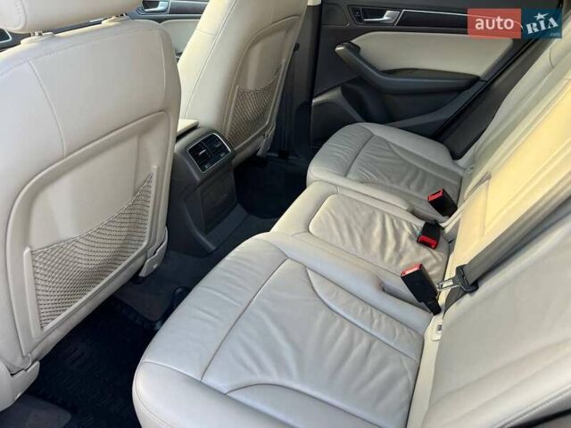 Серый Ауди Ку 5, объемом двигателя 1.98 л и пробегом 131 тыс. км за 16999 $, фото 5 на Automoto.ua