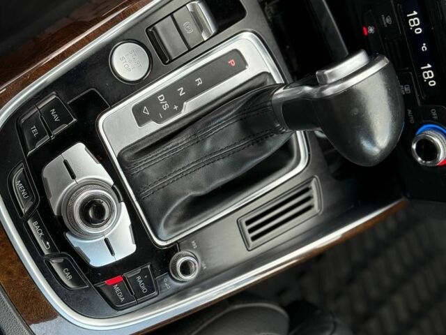 Серый Ауди Ку 5, объемом двигателя 3 л и пробегом 164 тыс. км за 14940 $, фото 27 на Automoto.ua