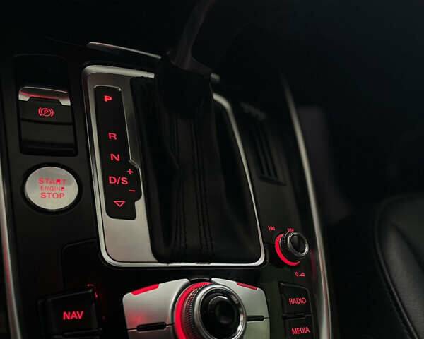 Серый Ауди Ку 5, объемом двигателя 2.97 л и пробегом 211 тыс. км за 19500 $, фото 51 на Automoto.ua