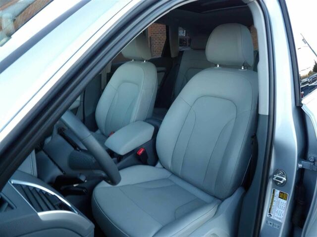 Серый Ауди Ку 5, объемом двигателя 3 л и пробегом 70 тыс. км за 11500 $, фото 10 на Automoto.ua