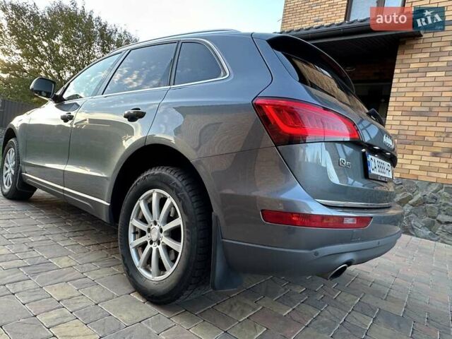 Серый Ауди Ку 5, объемом двигателя 1.97 л и пробегом 385 тыс. км за 22500 $, фото 4 на Automoto.ua