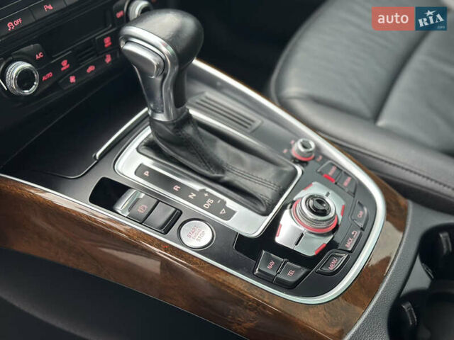 Серый Ауди Ку 5, объемом двигателя 2 л и пробегом 182 тыс. км за 15499 $, фото 27 на Automoto.ua