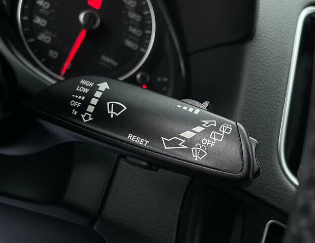 Серый Ауди Ку 5, объемом двигателя 2.97 л и пробегом 211 тыс. км за 19500 $, фото 44 на Automoto.ua