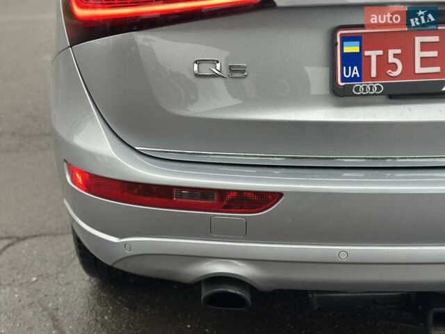 Серый Ауди Ку 5, объемом двигателя 2 л и пробегом 182 тыс. км за 15499 $, фото 5 на Automoto.ua