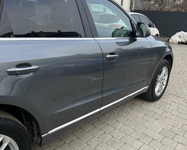 Серый Ауди Ку 5, объемом двигателя 1.98 л и пробегом 170 тыс. км за 16600 $, фото 2 на Automoto.ua