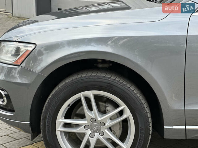 Сірий Ауді Ку 5, об'ємом двигуна 2 л та пробігом 213 тис. км за 15500 $, фото 11 на Automoto.ua