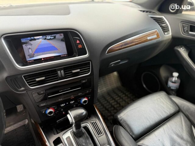 Серый Ауди Ку 5, объемом двигателя 3 л и пробегом 164 тыс. км за 14940 $, фото 32 на Automoto.ua