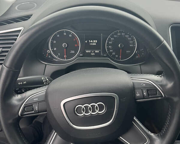 Серый Ауди Ку 5, объемом двигателя 1.98 л и пробегом 183 тыс. км за 14500 $, фото 1 на Automoto.ua